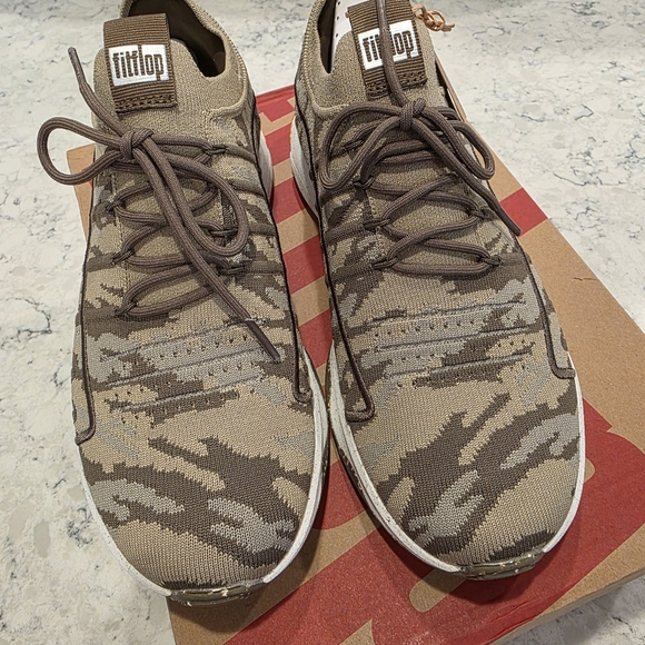 FitFlop Vitamin Ff E01 Camo Knit Sports Sneakers for Women - Size 7 NIB - Picture 7 of 16